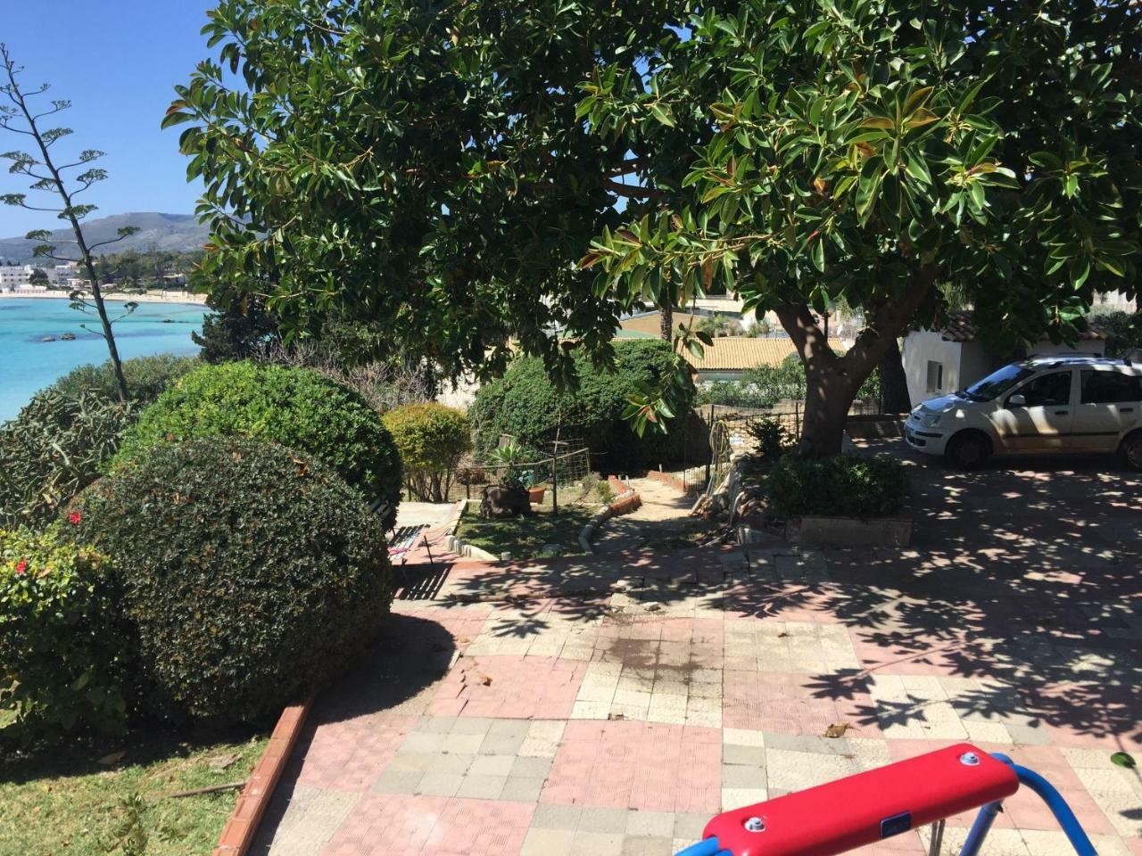 Casetta In Riva Al Mare Фонтане-Бьянке Экстерьер фото